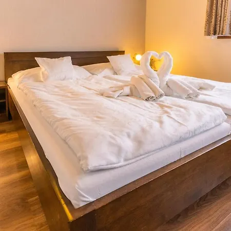 Gardenia Apartment